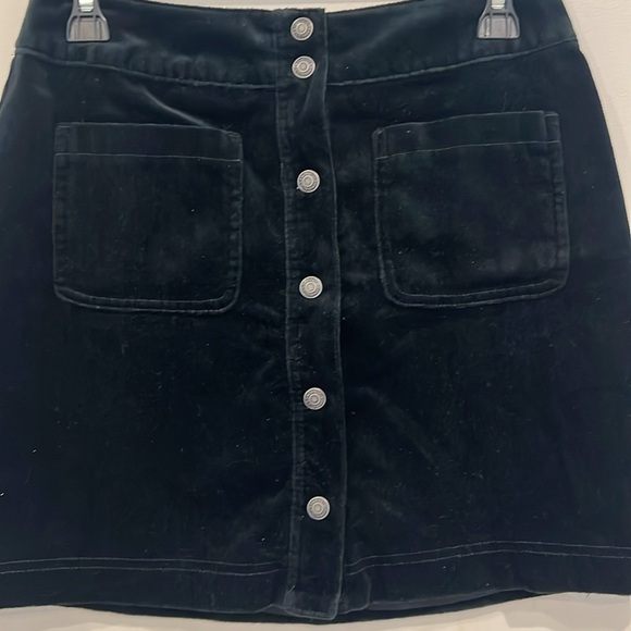 Gap Black Velvet Mine Skirt Size 8 - Picture 2 of 4